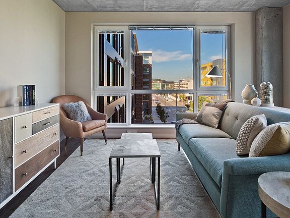 3rd image of 101 Taylor Ave N APT 701