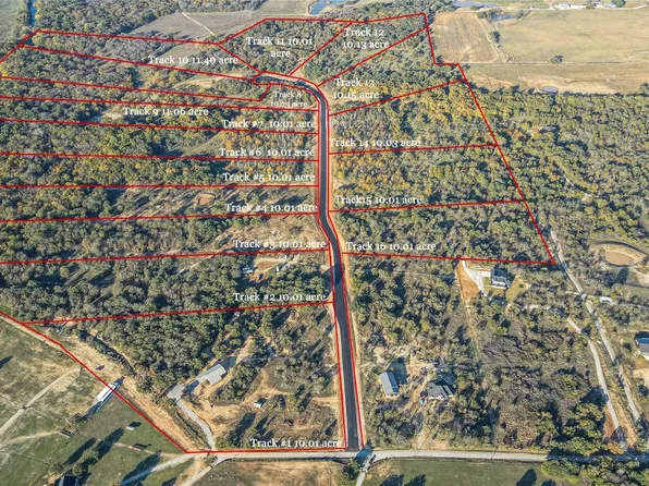 195 Flatwood Rd, Decatur, TX 76234