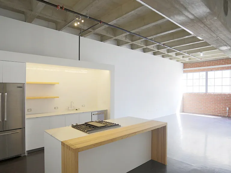Morgan Lofts — Photo 2