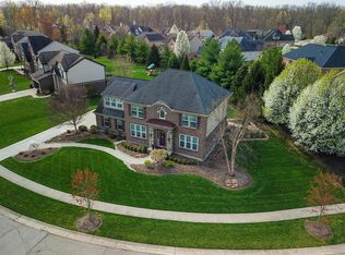 6813 Gray Wolf Dr, Maineville, OH 45039