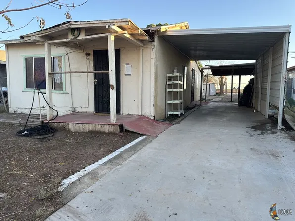 934 Martin Pl, Brawley, CA 92227