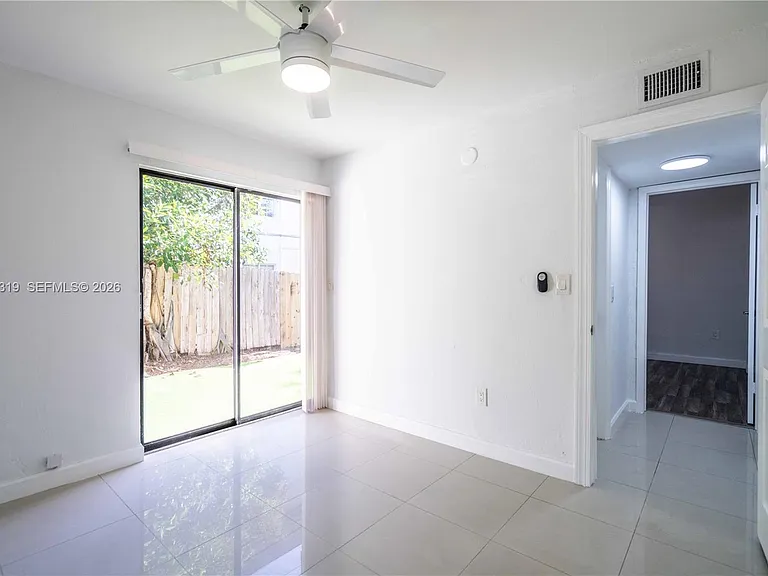 3265 Virginia St #1 — Photo 14