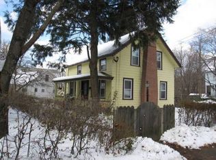 94 High St, Greenfield, MA 01301