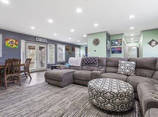 75 Hilltop Ln, Branson, MO 65616
