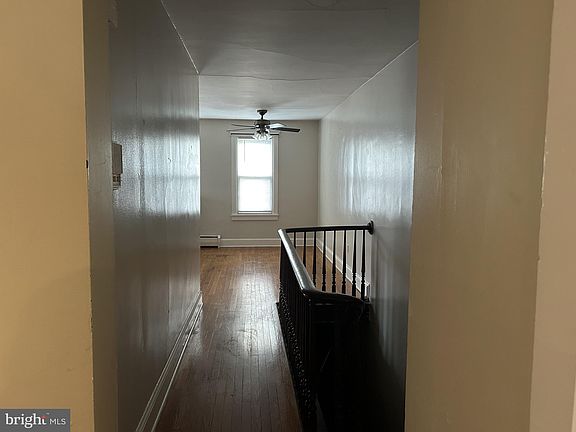 3rd image of 160 S Main St #B