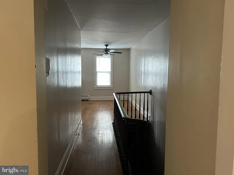 160 S Main St #B — Photo 3