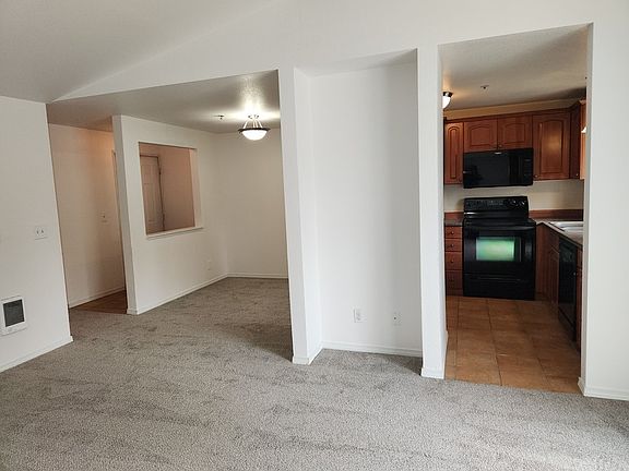 5th image of 19230 Forest Park Dr NE APT L338