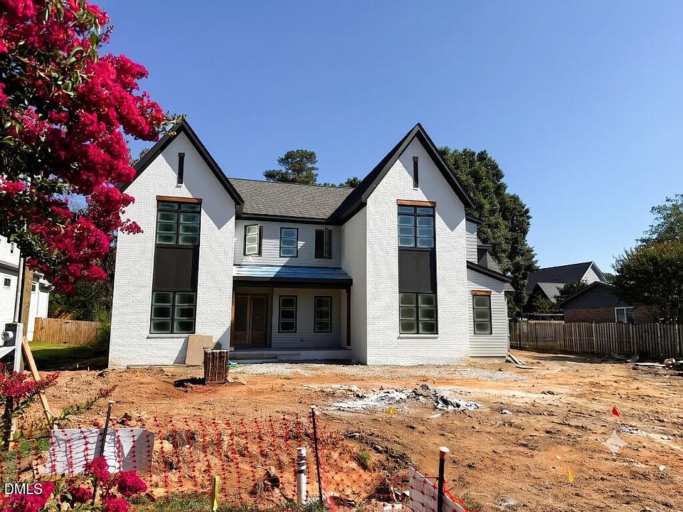1st image of 221 Dublin Rd