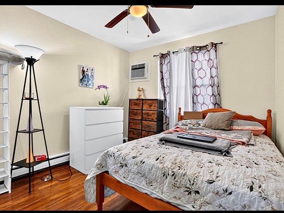 5th image of 502 Avenue C Unit B