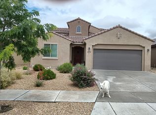 4715 Viento Del Norte, Santa Fe, NM 87501
