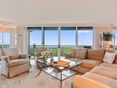 6101 Pelican Bay Blvd APT 901, Naples, FL, 34108