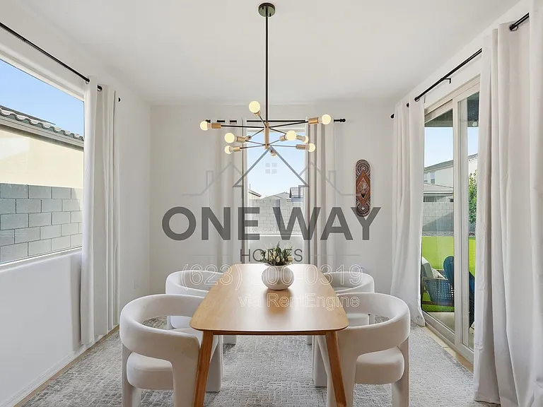 11253 E Ulysses Ave — Photo 8