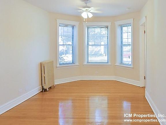 2nd image of 1603 W Berteau Ave #1A