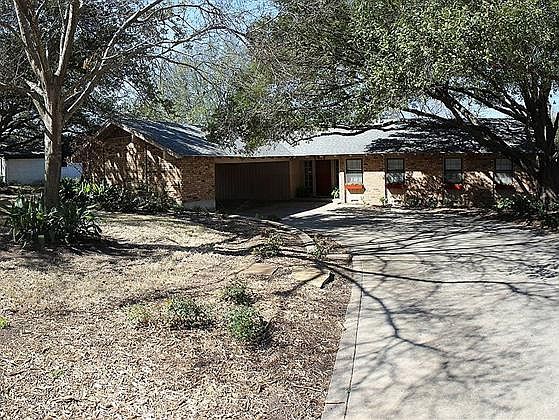 1st image of 5412 Edinburgh Dr