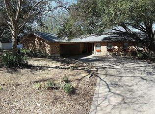 5412 Edinburgh Dr, Waco, TX 76710