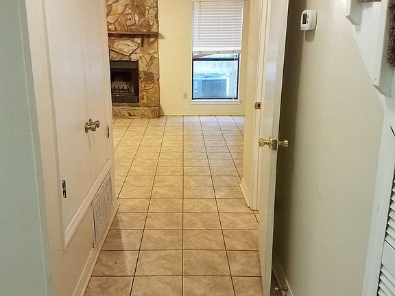 3rd image of 2120 N 58th Ave APT E