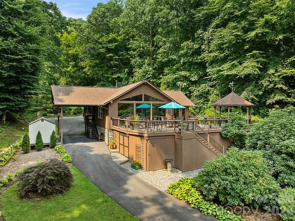 1st image of 4 Timbersong Dr