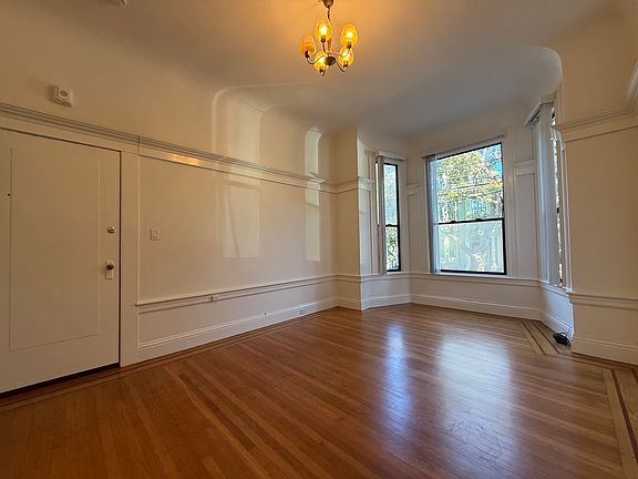 3rd image of 1429 Page St APT A