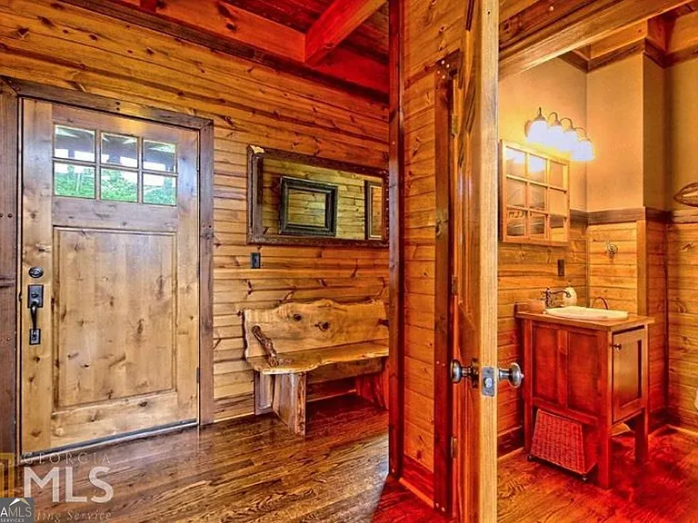 100 Corinth Ln — Photo 6