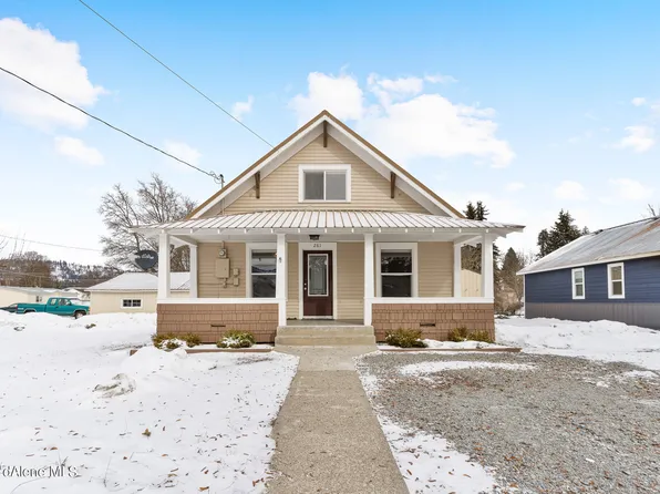 261 E Lincoln Ave, Priest River, ID 83856