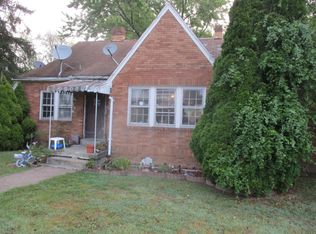 1201 Walnut St, Greenup, KY 41144