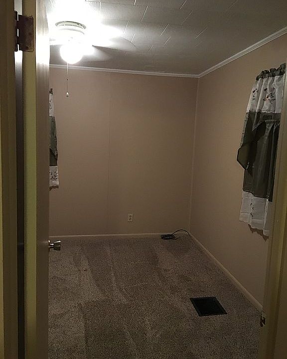 1st image of 707 W Main Street # Main Floor
