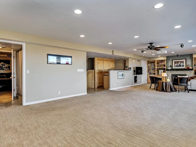 3584 Shady Rock Dr — Photo 21