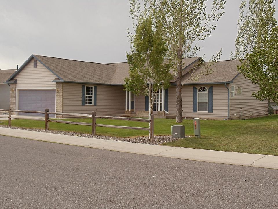 Exterior: front