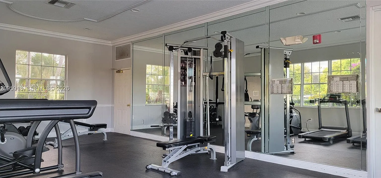 Evergreen Lakes Condo — Photo 2