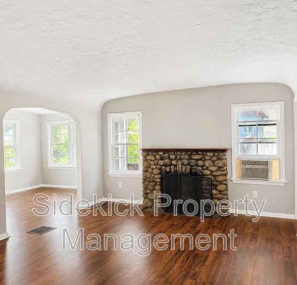 730 Orange Dr — Photo 19