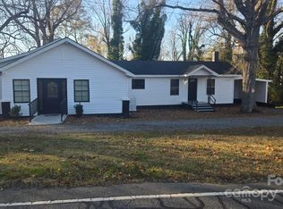 416 Oakland Rd, Spindale, NC 28160