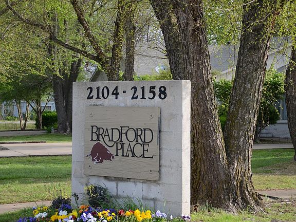 2nd image of 2104 N Garland Ave APT 6