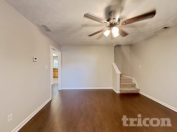 2nd image of 1124 Patriot Cir