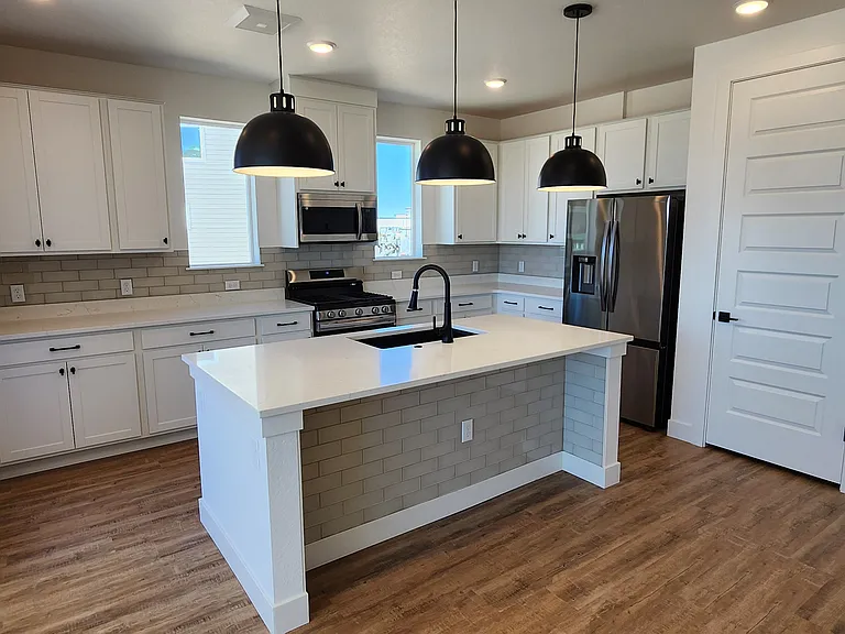 10745 Lewanee Point — Photo 16