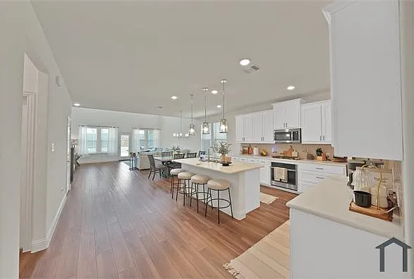 2701 Classical Dr — Photo 11