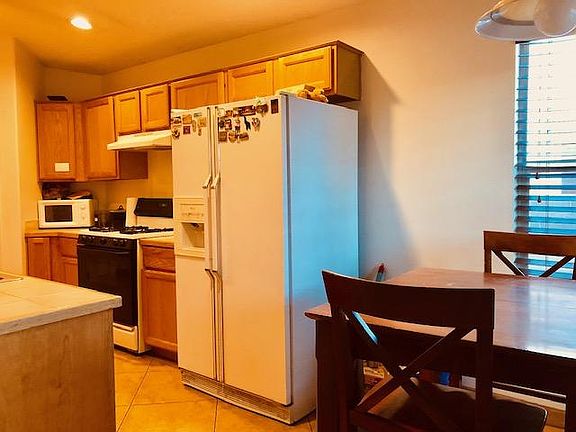 5th image of 7404 Cerros Pl NW
