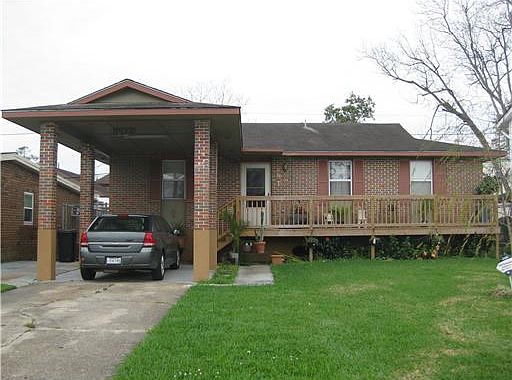 1st image of 1324 Gaudet Dr