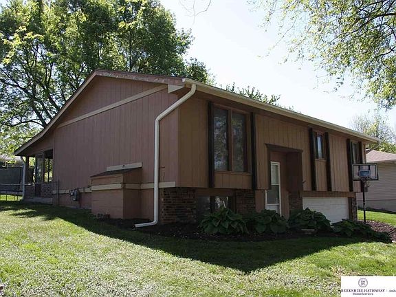 2nd image of 2605 N 143rd Ave
