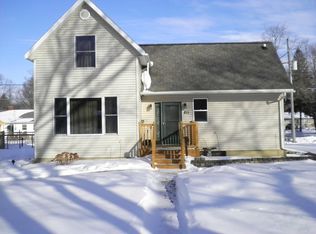 811 5th Ave, Charles City, IA 50616