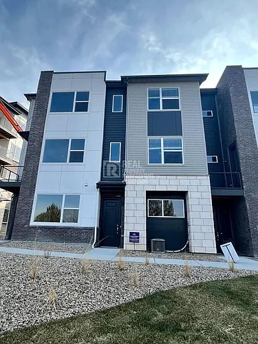 471 Interlocken Blvd Photo 1