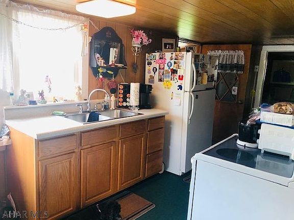 4th image of 2633 Fieldstone Ave