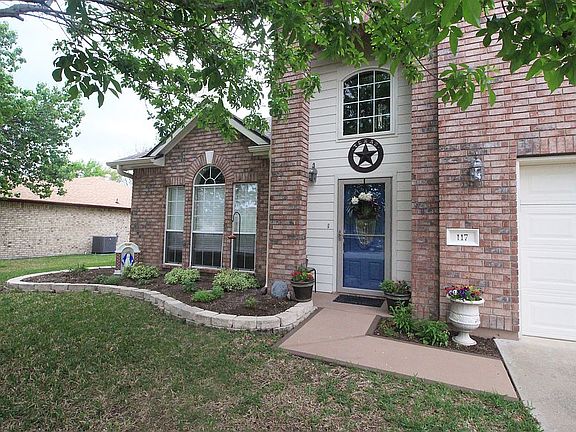 2nd image of 117 Quapaw Dr