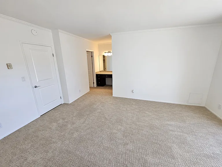 1200 Opal St — Photo 9