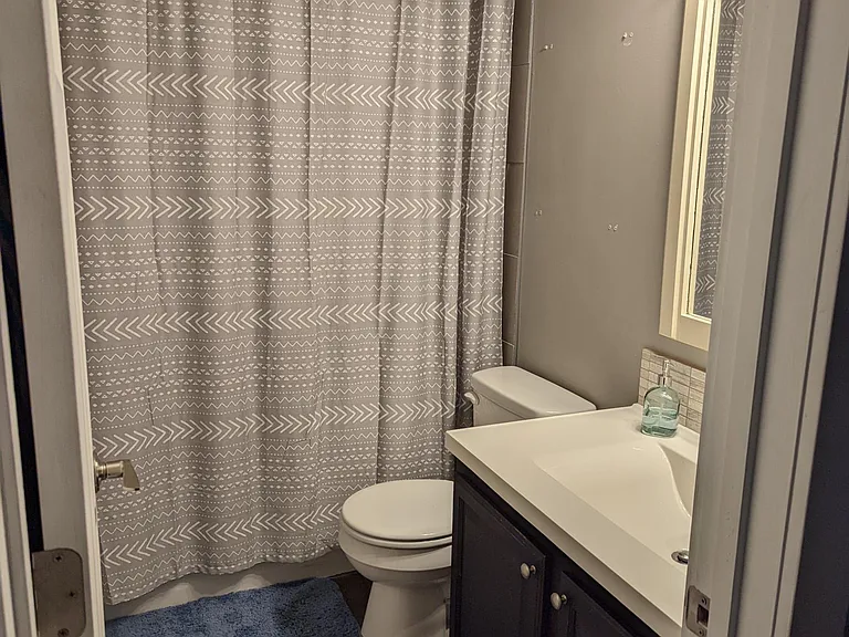 515 W Chestnut Rd — Photo 9