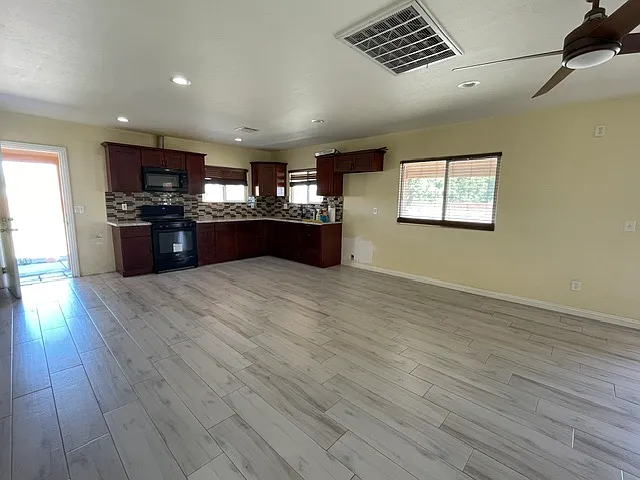 14243 Costajo Rd — Photo 7