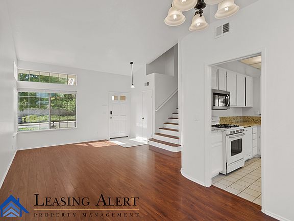 3rd image of 23558 Dunsmore Ln