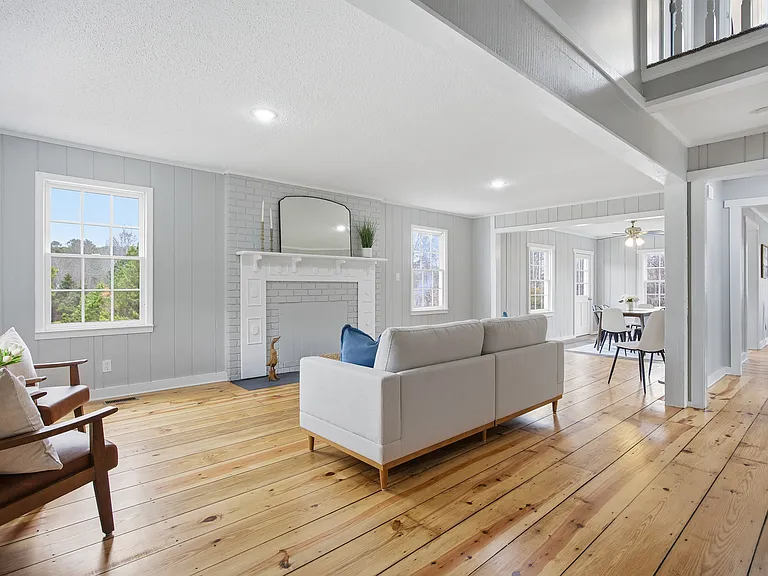 Formal Living room area from front porch entrance