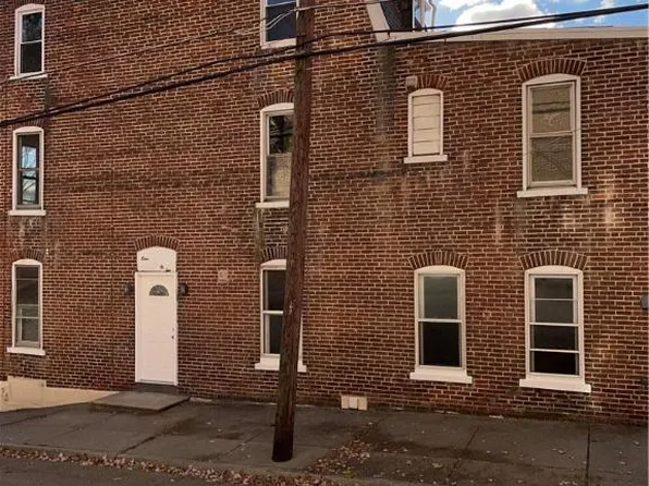 122 S 10th St, Allentown, PA 18102