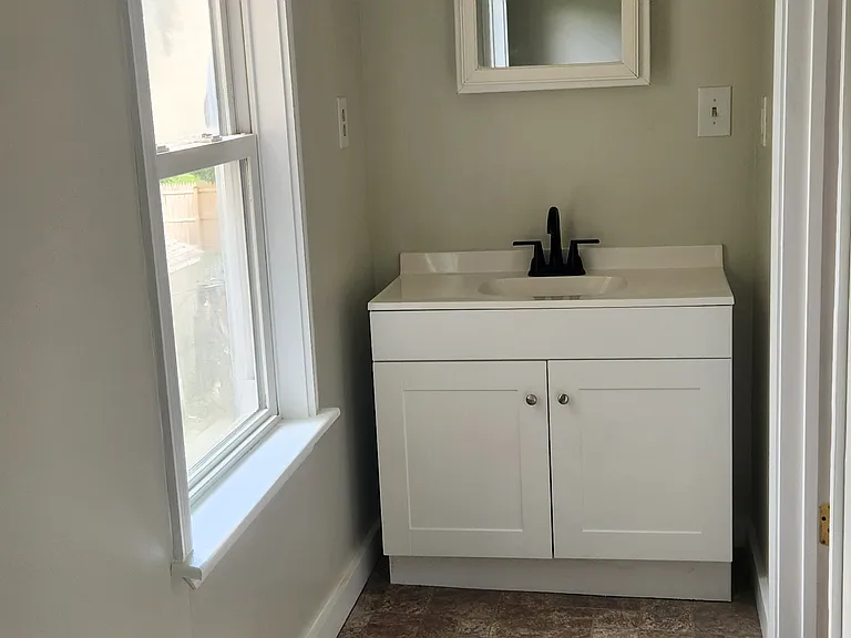 87 Main St #87 — Photo 8