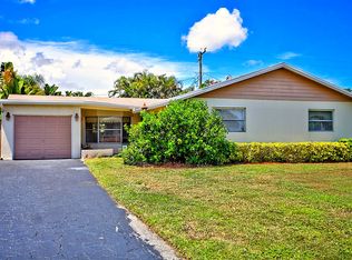 305 Camellia St, Palm Beach Gardens, FL 33410